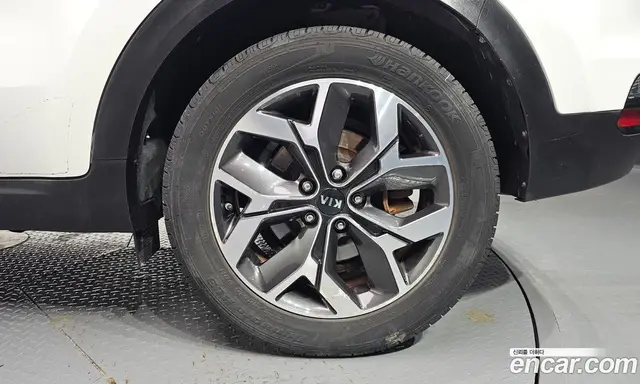 Kia Sportage 2018 2.0 автомат (гидро), миниатюра 7