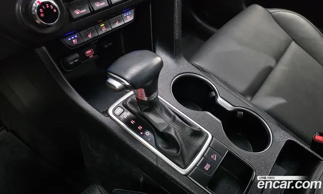 Kia Sportage 2019 2.0 автомат (гидро), миниатюра 12