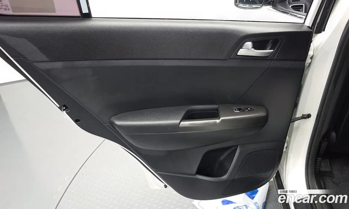 Kia Sportage 2019 2.0 автомат (гидро), фото 15