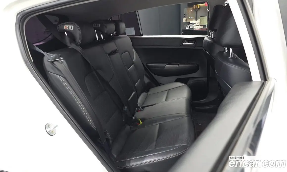 Kia Sportage 2019 2.0 автомат (гидро), фото 18