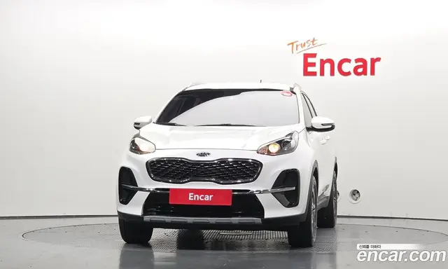Kia Sportage 2019 2.0 автомат (гидро), миниатюра 3