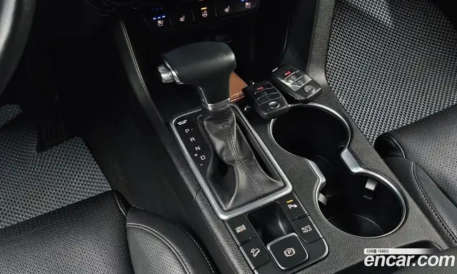 Kia Sportage 2019 2.0 автомат (гидро), миниатюра 11