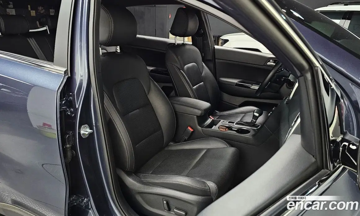 Kia Sportage 2019 2.0 автомат (гидро), фото 12
