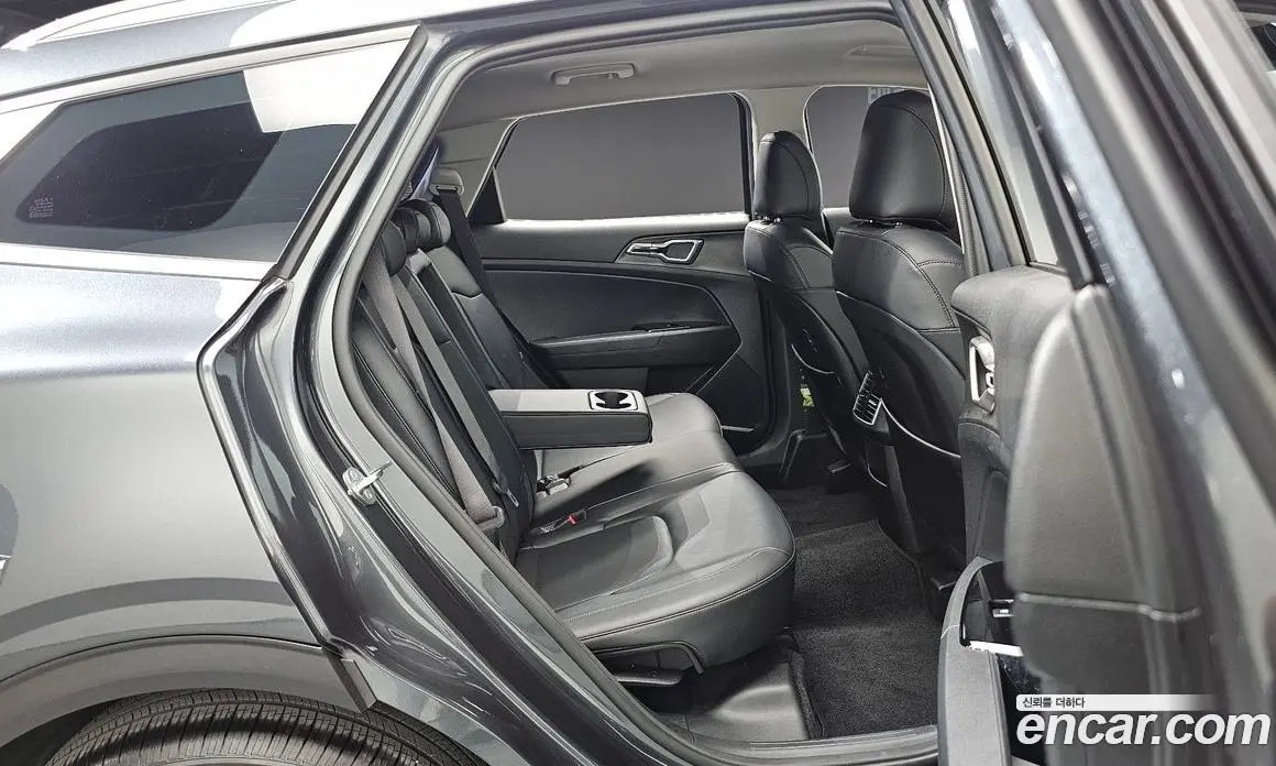 Kia Sportage 2022 2.0 автомат (гидро), фото 17 Kia Sportage 2022 2.0 автомат (гидро), фото 17