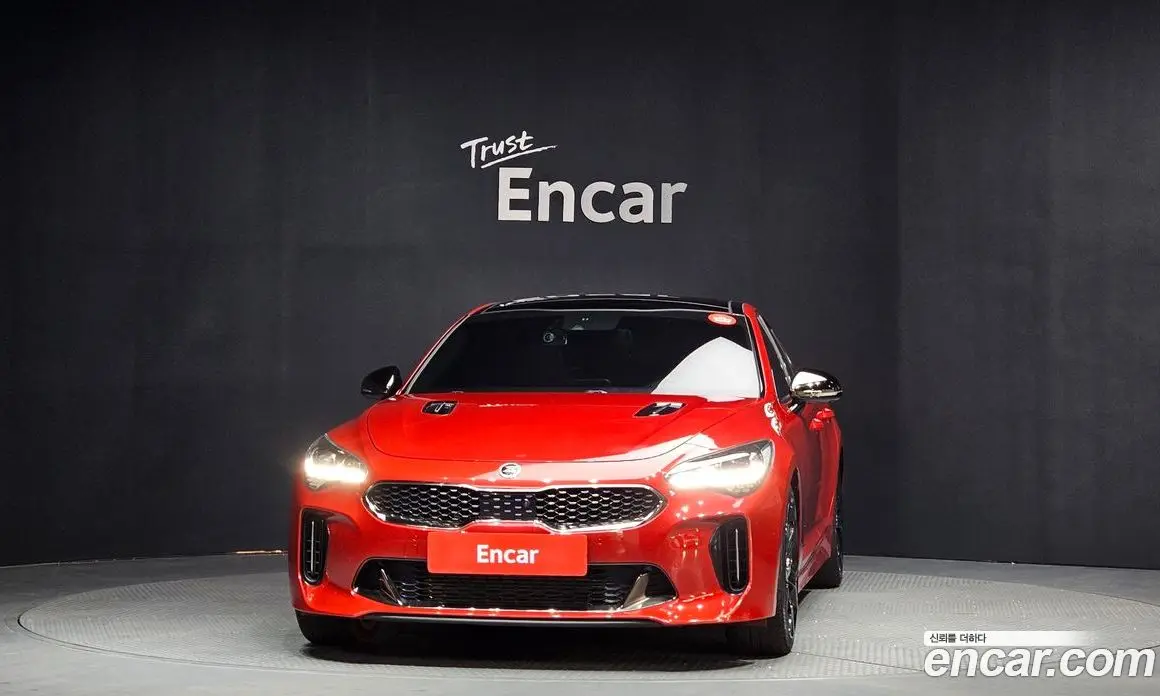 Kia Stinger 2017 3.3 автомат (гидро), фото 3