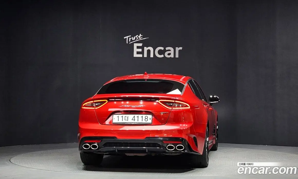 Kia Stinger 2017 3.3 автомат (гидро), фото 4