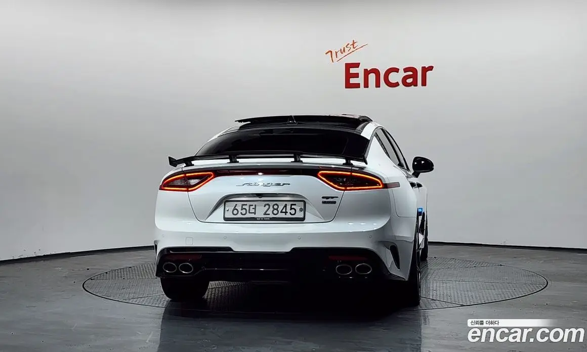 Kia Stinger 2019 2.0 автомат (гидро), фото 3 Kia Stinger 2019 2.0 автомат (гидро), фото 3