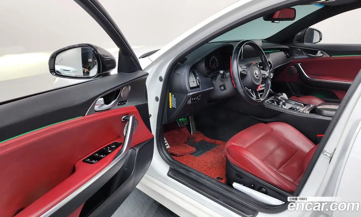 Kia Stinger 2019 2.0 автомат (гидро), фото 9 Kia Stinger 2019 2.0 автомат (гидро), фото 9