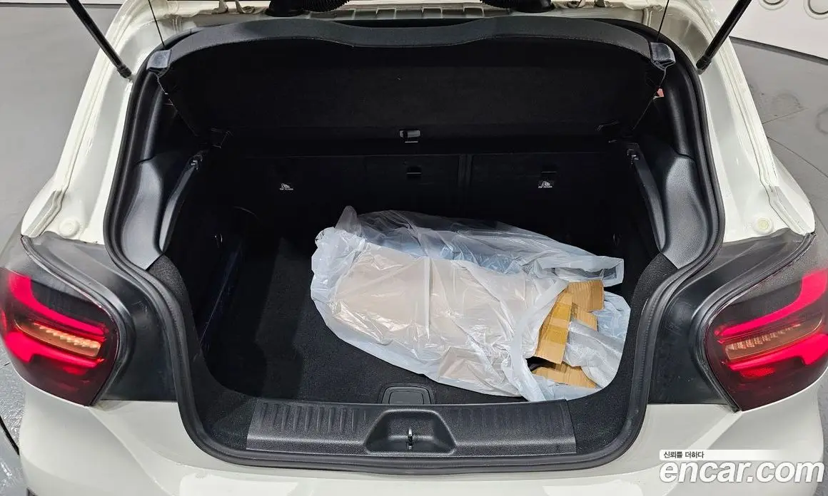 Mercedes-Benz A-Class 2016 2.0 автомат (гидро), фото 20 Mercedes-Benz A-Class 2016 2.0 автомат (гидро), фото 20