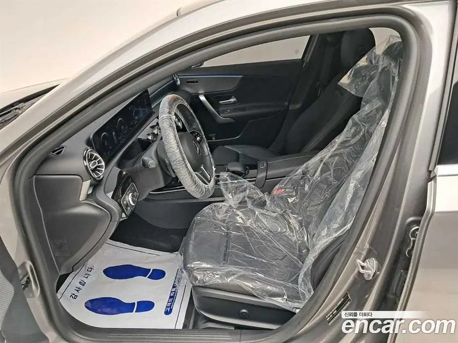 Mercedes-Benz A-Class 2020 2.0 автомат (гидро), фото 11 Mercedes-Benz A-Class 2020 2.0 автомат (гидро), фото 11