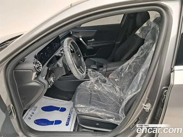 Mercedes-Benz A-Class 2020 2.0 автомат (гидро), миниатюра 11 Mercedes-Benz A-Class 2020 2.0 автомат (гидро), миниатюра 11