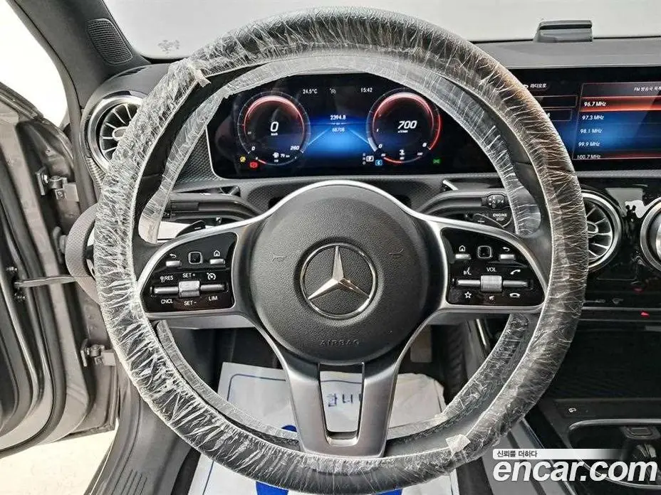 Mercedes-Benz A-Class 2020 2.0 автомат (гидро), фото 7 Mercedes-Benz A-Class 2020 2.0 автомат (гидро), фото 7