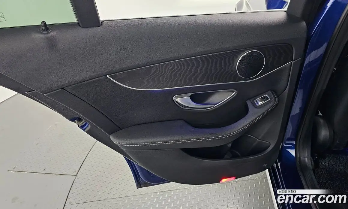 Mercedes-Benz C-Class 2019 1.9 автомат (гидро), фото 15
