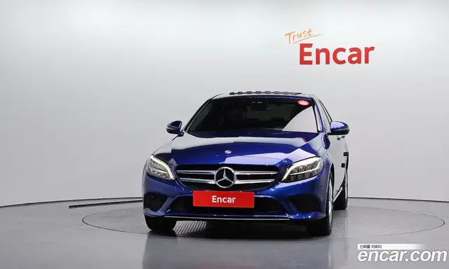 Mercedes-Benz C-Class 2019 1.9 автомат (гидро), миниатюра 3