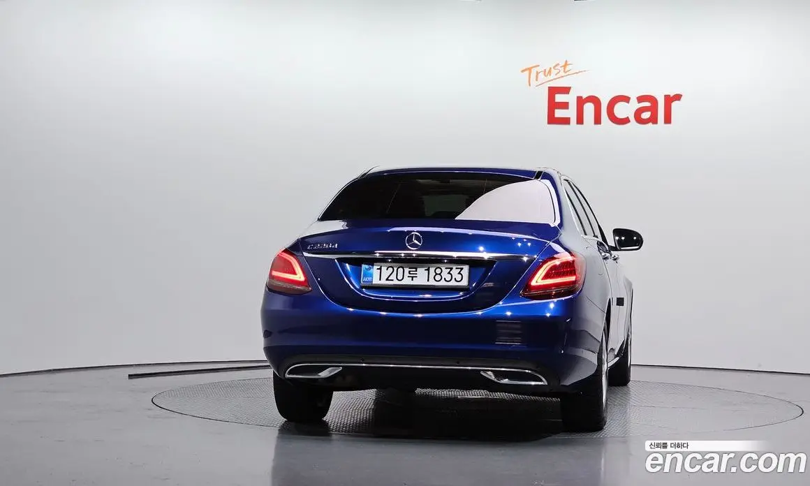 Mercedes-Benz C-Class 2019 1.9 автомат (гидро), фото 4