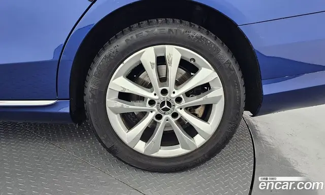 Mercedes-Benz C-Class 2019 1.9 автомат (гидро), миниатюра 7