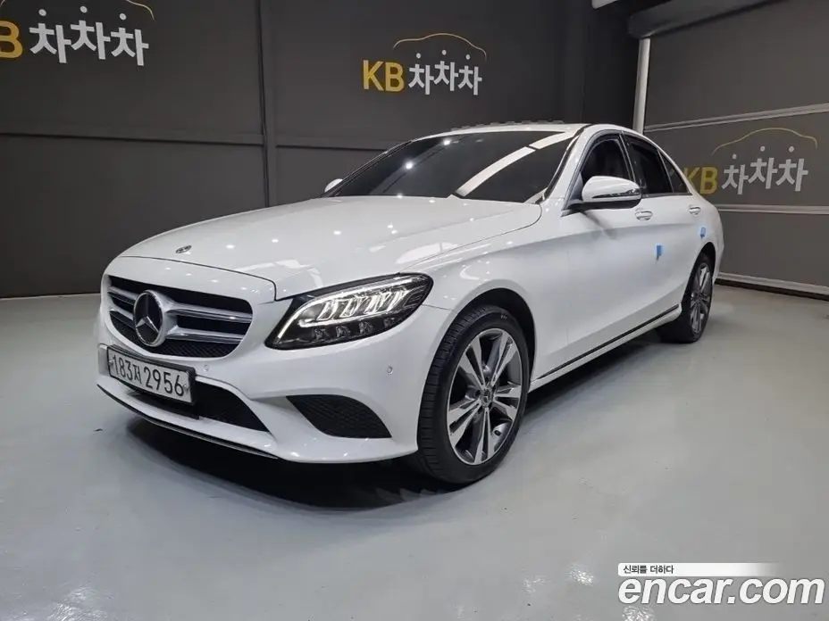 Mercedes-Benz C-Class 2020 1.9 автомат (гидро), фото 1 Mercedes-Benz C-Class 2020 1.9 автомат (гидро), фото 1