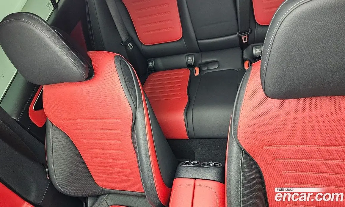Mercedes-Benz C-Class 2022 2.0 автомат (гидро), фото 14