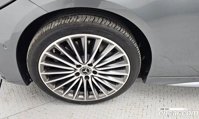 Mercedes-Benz C-Class 2022 2.0 автомат (гидро), миниатюра 5