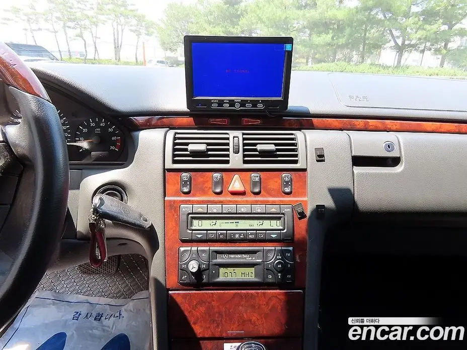Mercedes-Benz E-Class 2001 2.8 автомат (гидро), фото 13