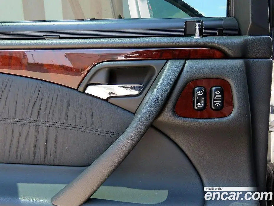 Mercedes-Benz E-Class 2001 2.8 автомат (гидро), фото 16