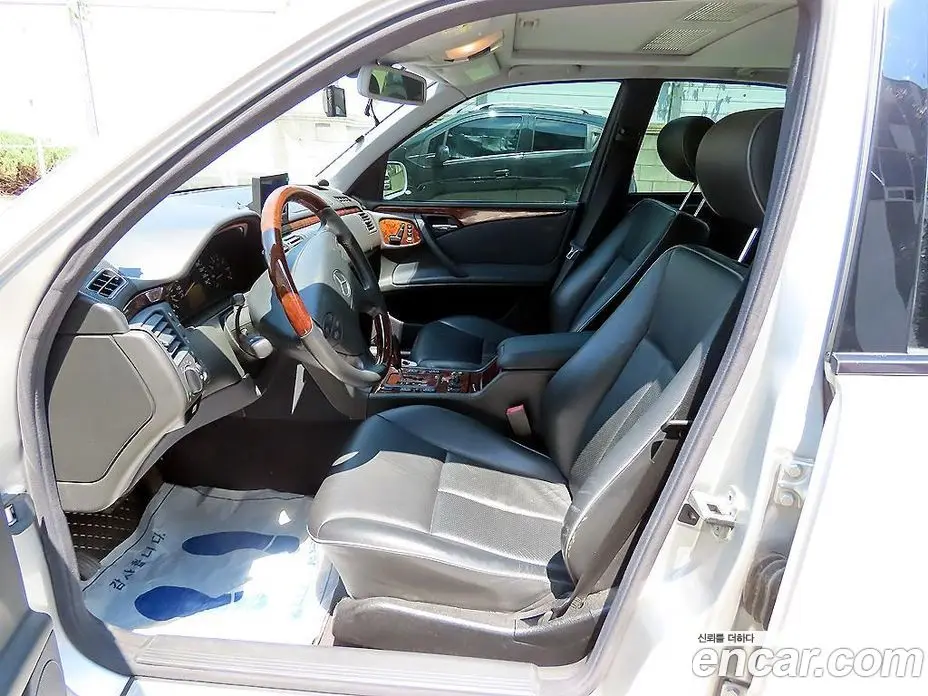 Mercedes-Benz E-Class 2001 2.8 автомат (гидро), фото 5