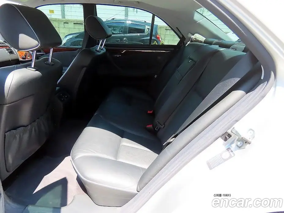 Mercedes-Benz E-Class 2001 2.8 автомат (гидро), фото 6