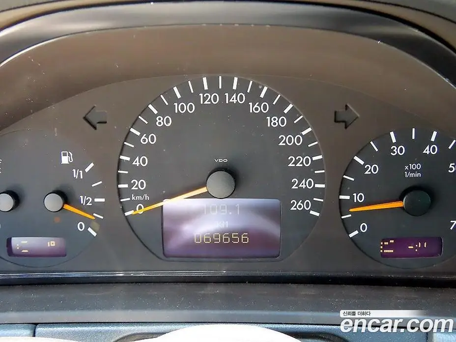 Mercedes-Benz E-Class 2001 2.8 автомат (гидро), фото 9