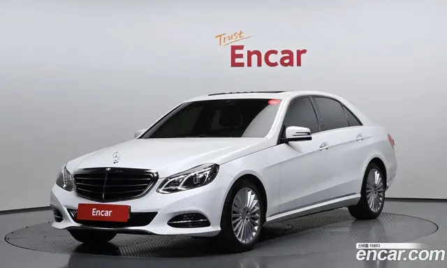 Mercedes-Benz E-Class, 2015, 163 036 км