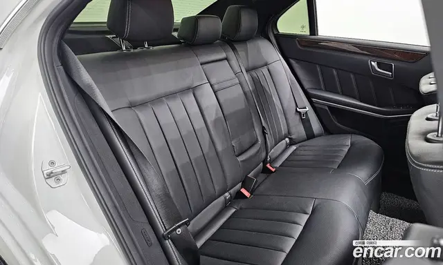Mercedes-Benz E-Class 2015 3.5 автомат (гидро), миниатюра 12