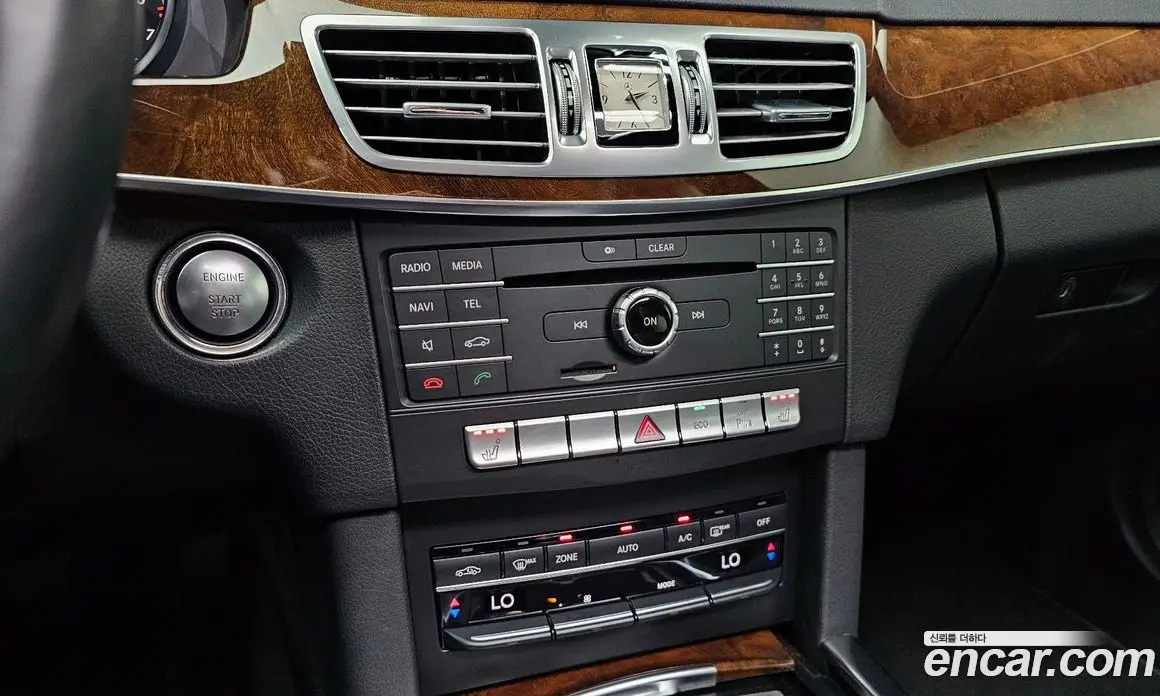 Mercedes-Benz E-Class 2015 3.5 автомат (гидро), фото 17 Mercedes-Benz E-Class 2015 3.5 автомат (гидро), фото 17