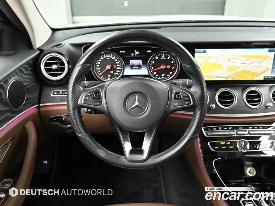 Mercedes-Benz E-Class 2016 2.0 автомат (гидро), фото 13 Mercedes-Benz E-Class 2016 2.0 автомат (гидро), фото 13