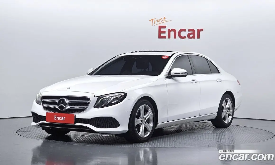 Mercedes-Benz E-Class 2016 1.9 автомат (гидро), фото 1 Mercedes-Benz E-Class 2016 1.9 автомат (гидро), фото 1
