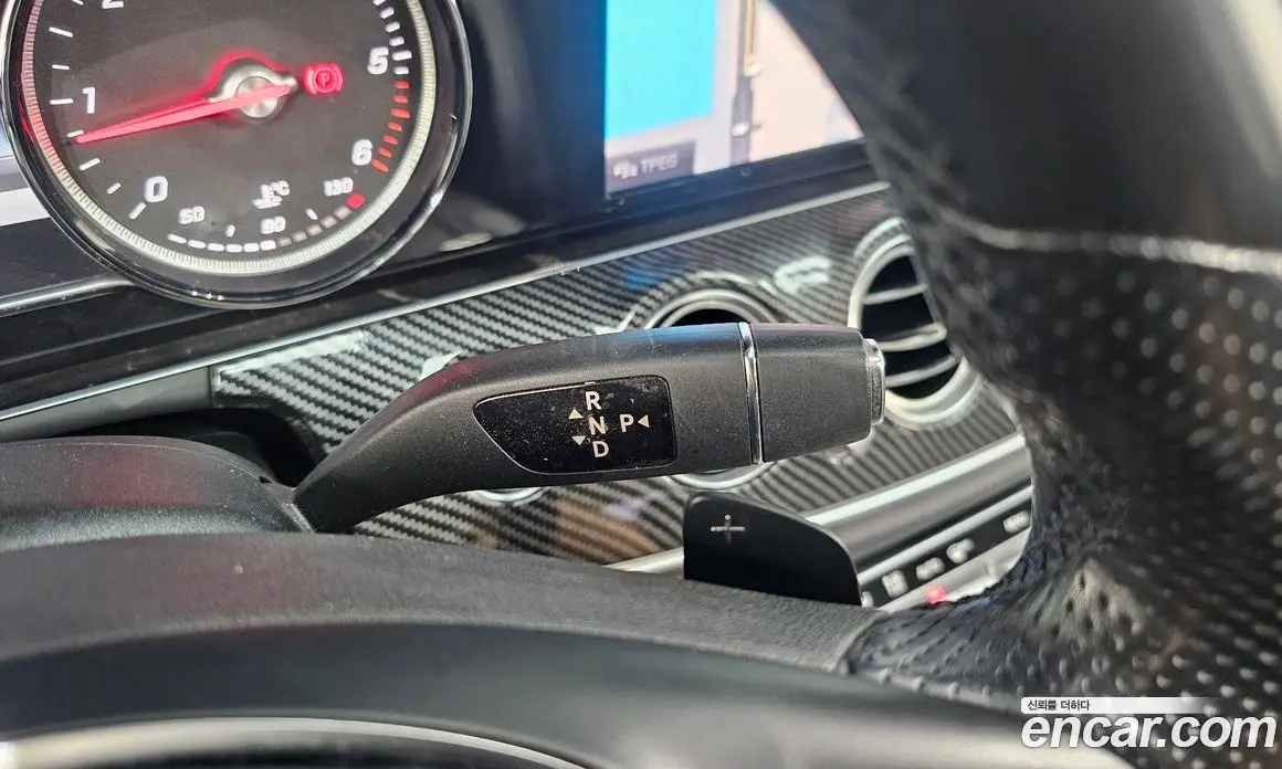 Mercedes-Benz E-Class 2016 1.9 автомат (гидро), фото 9 Mercedes-Benz E-Class 2016 1.9 автомат (гидро), фото 9