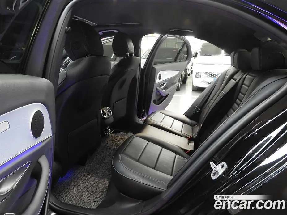 Mercedes-Benz E-Class 2019 2.0 автомат (гидро), фото 12 Mercedes-Benz E-Class 2019 2.0 автомат (гидро), фото 12