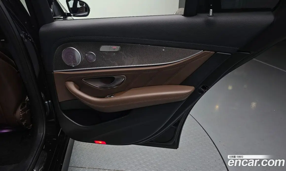 Mercedes-Benz E-Class 2019 3.0 автомат (гидро), фото 15