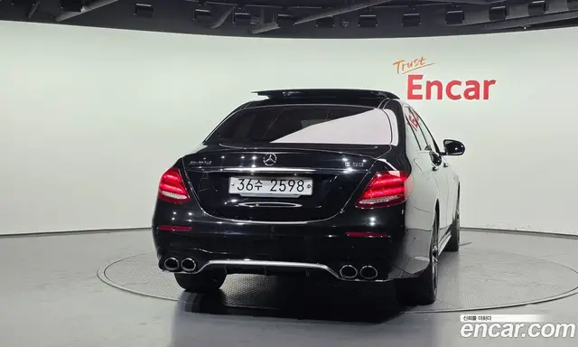Mercedes-Benz E-Class 2019 3.0 автомат (гидро), миниатюра 4