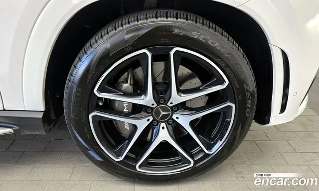 Mercedes-Benz GLE-Class 2022 3.0 автомат (гидро), миниатюра 5
