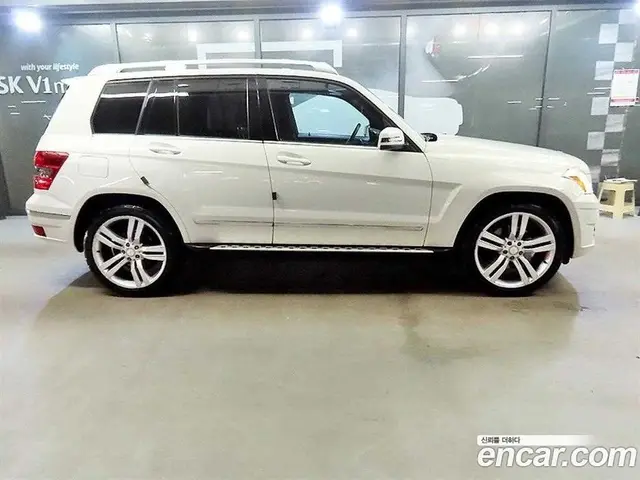 Mercedes-Benz GLK-Class 2011 3.5 автомат (гидро), миниатюра 3