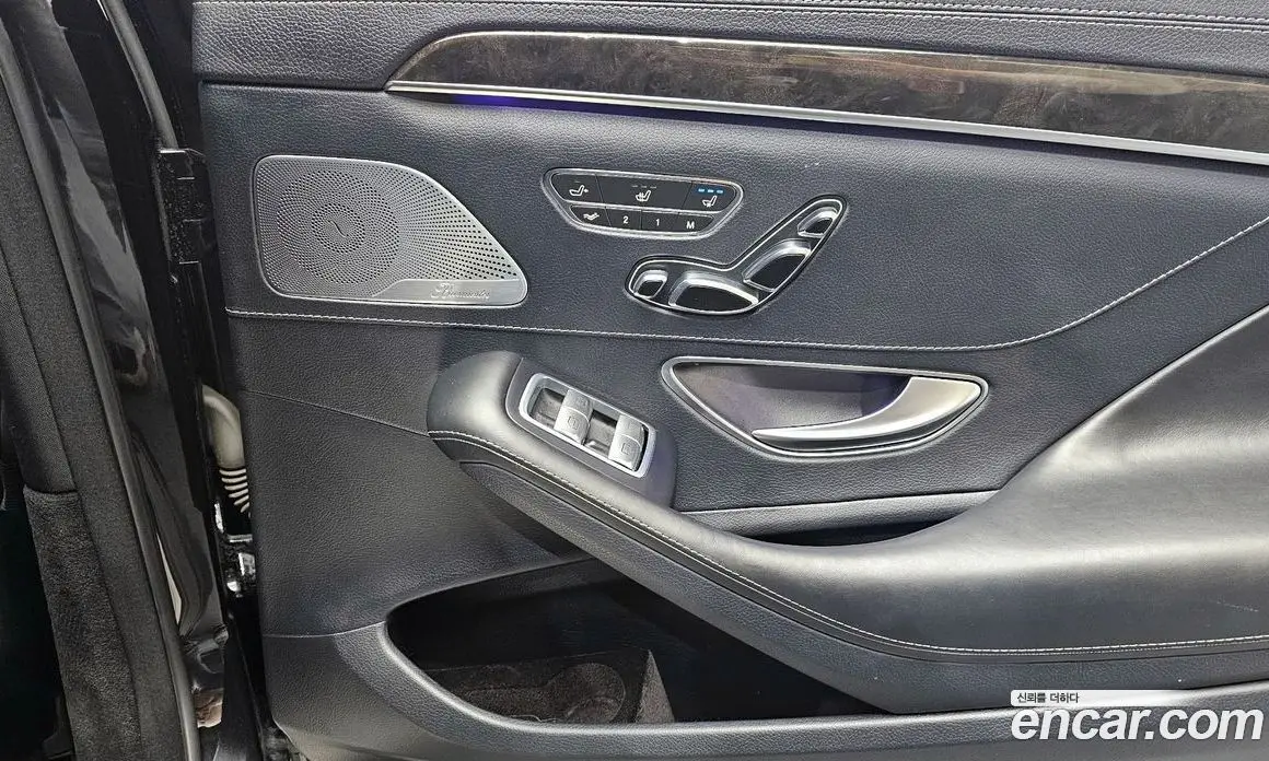 Mercedes-Benz S-Class 2015 4.7 автомат (гидро), фото 18 Mercedes-Benz S-Class 2015 4.7 автомат (гидро), фото 18