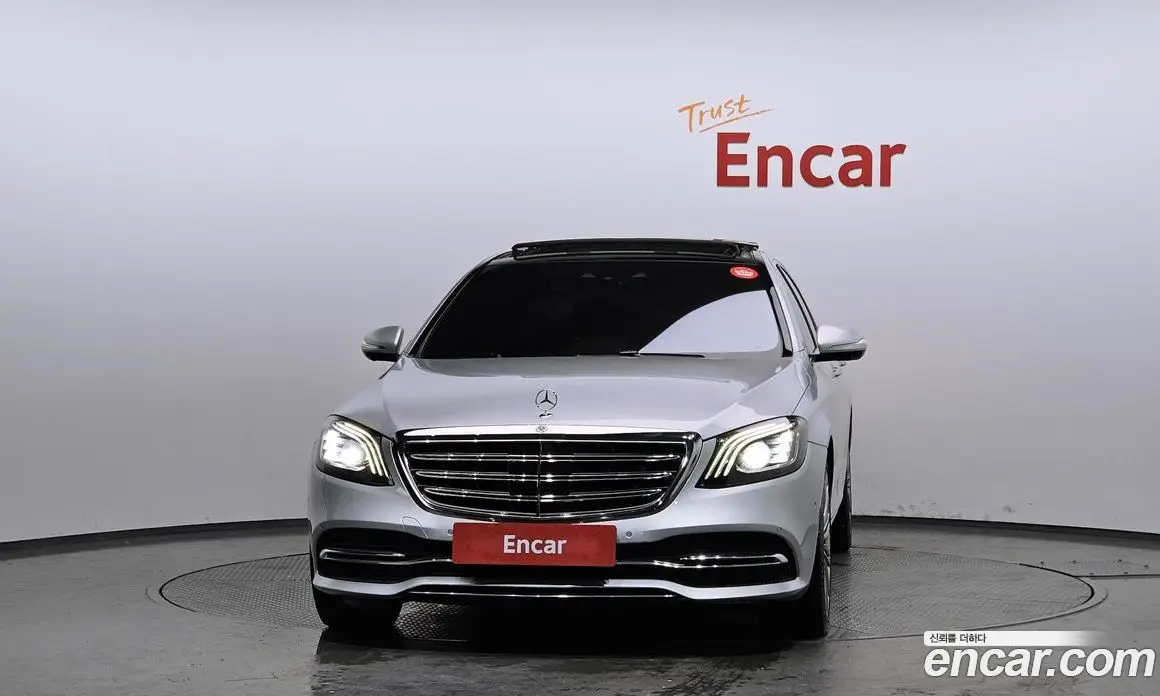 Mercedes-Benz S-Class 2018 4.0 автомат (гидро), фото 3 Mercedes-Benz S-Class 2018 4.0 автомат (гидро), фото 3