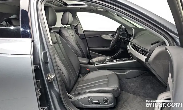 Audi A4 2018 2.0 автомат (гидро), миниатюра 12