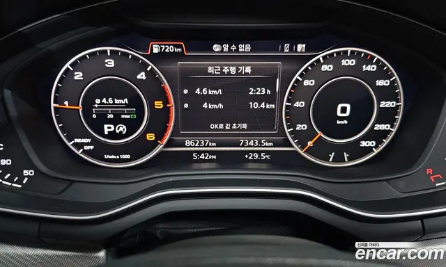 Audi A4 2018 2.0 автомат (гидро), миниатюра 8