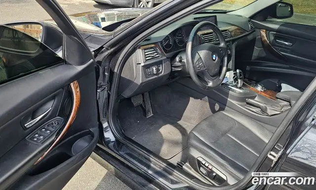 BMW 3 серия 2012 2.0 автомат (гидро), миниатюра 8
