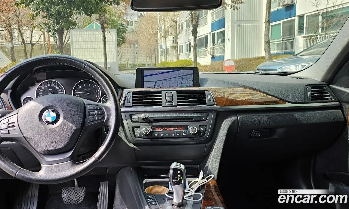 BMW 3 серия 2012 2.0 автомат (гидро), фото 10