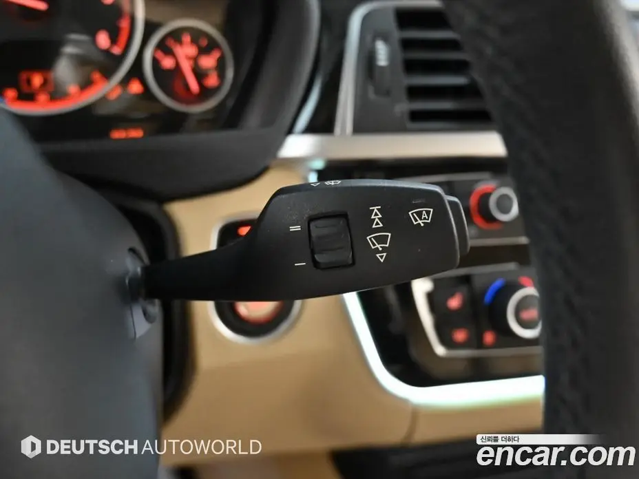 BMW 3 серия 2015 2.0 автомат (гидро), фото 16 BMW 3 серия 2015 2.0 автомат (гидро), фото 16