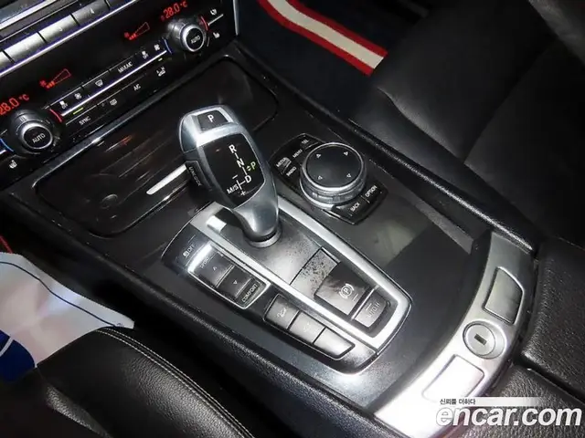 BMW 5 серия 2014 3.0 автомат (гидро), миниатюра 9