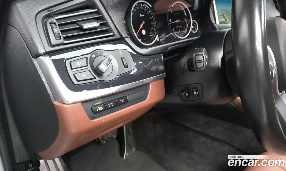 BMW 5 серия 2016 2.0 автомат (гидро), фото 16 BMW 5 серия 2016 2.0 автомат (гидро), фото 16