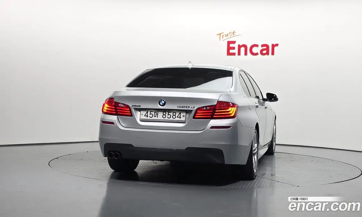 BMW 5 серия 2016 2.0 автомат (гидро), фото 4 BMW 5 серия 2016 2.0 автомат (гидро), фото 4