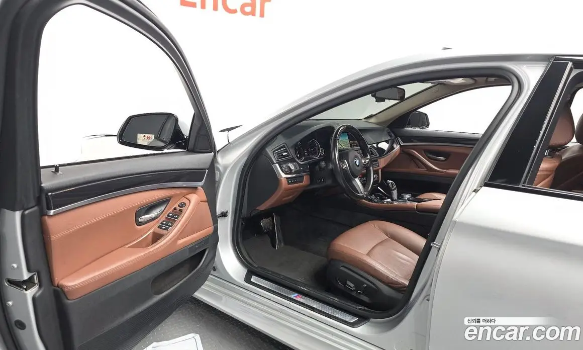 BMW 5 серия 2016 2.0 автомат (гидро), фото 10 BMW 5 серия 2016 2.0 автомат (гидро), фото 10